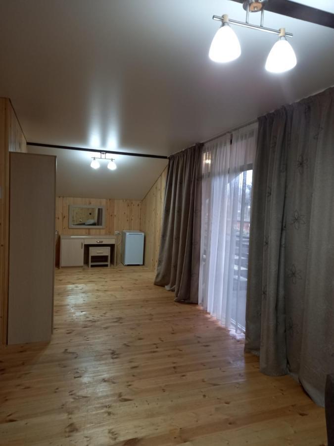 Гостевой Дом Фазенда Hotel Pizunda Exterior photo