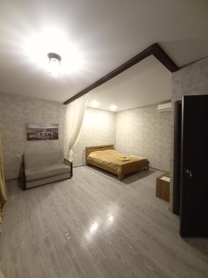 Гостевой Дом Фазенда Hotel Pizunda Exterior photo
